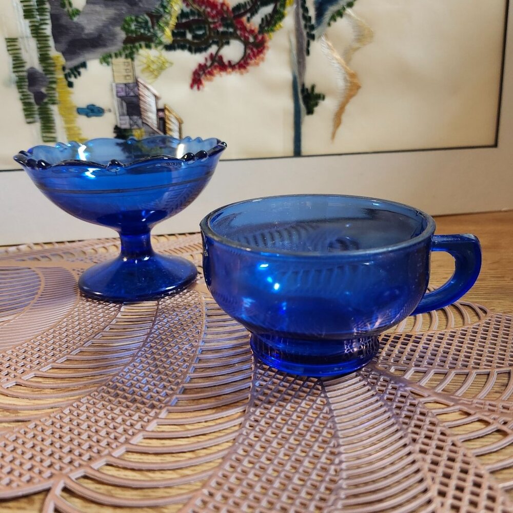 L.E. Smith Mt. Pleasant Cobalt Blue Tea Cup, Champagne Glass  Lot of 2 Vintage